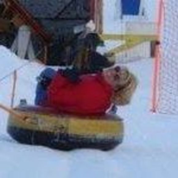 Meet your Posher, Tammy - Picture 1 of 1